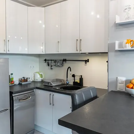 Nad Stawem Apartment Gdansk