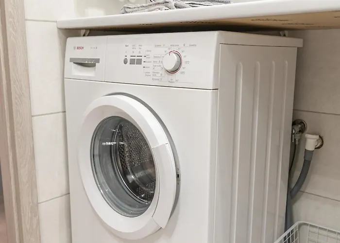 Nad Stawem Apartmán *